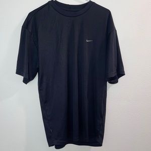 Men’s large Nike dry fit T-shirt